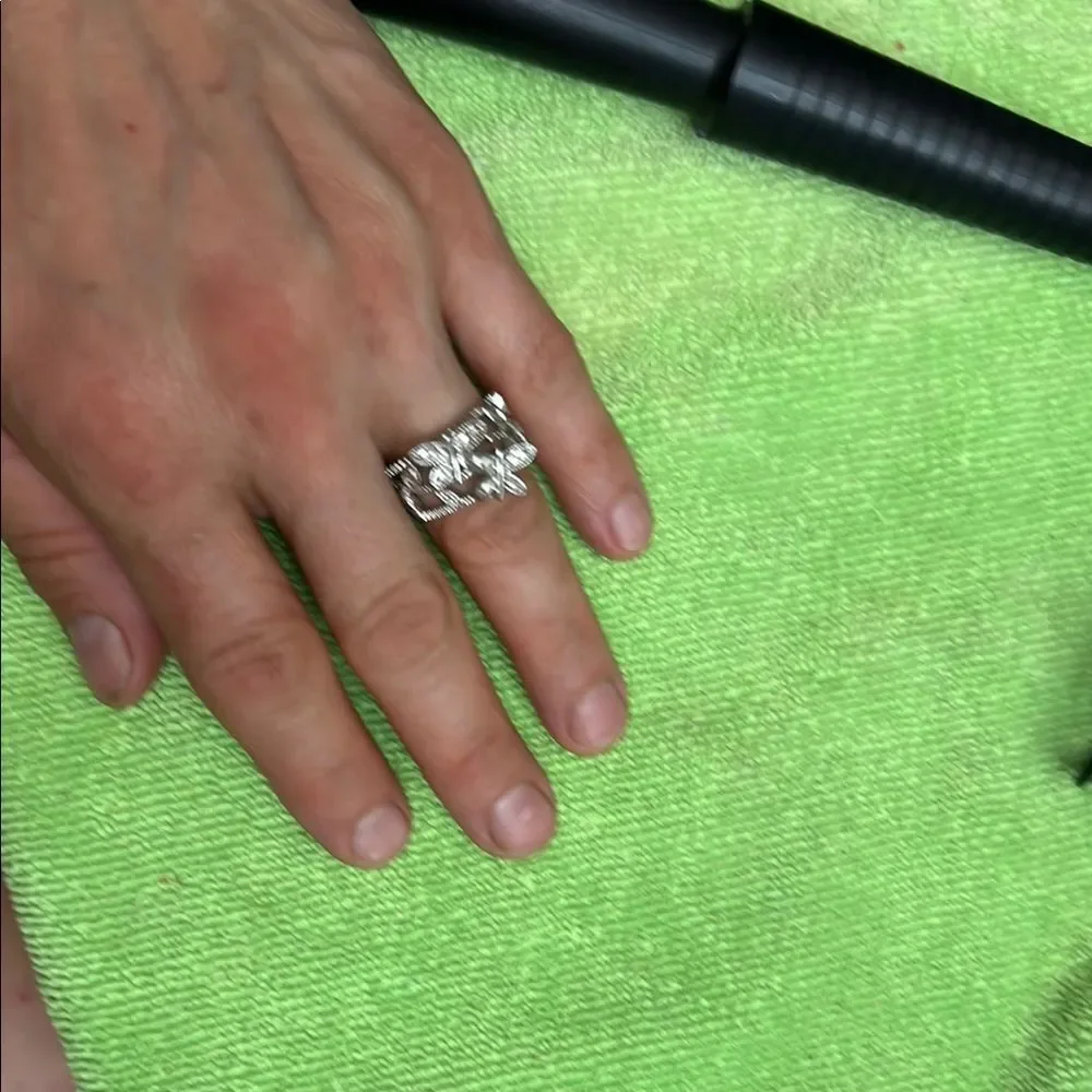 Silver  butterfly Ring with Detailed Design